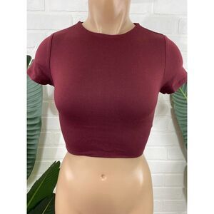Attached maroon dark red crop top tee